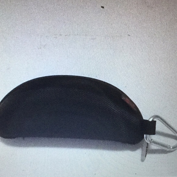 DUCO eyeglass case - Picture 1 of 6